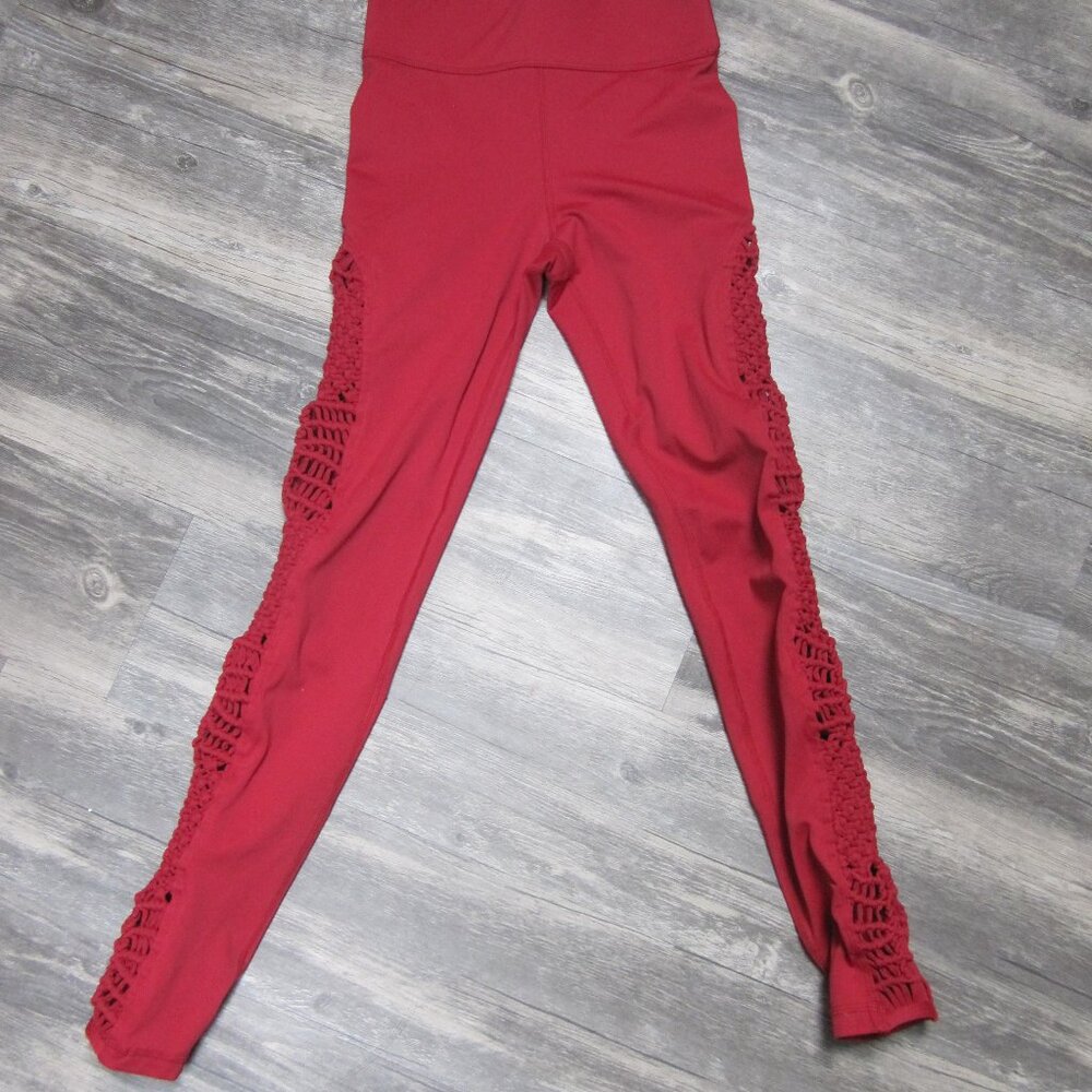 Carbon38 Burgundy Red High Rise Work Out Legging